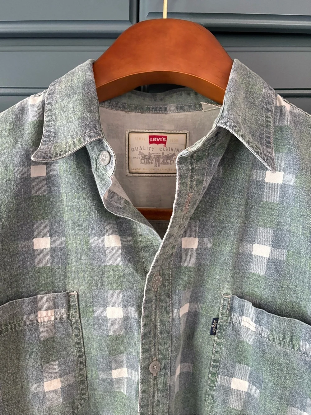 vintage Levi's button-down worker shirt distinctive green and white cris cross - Picture 4 of 13